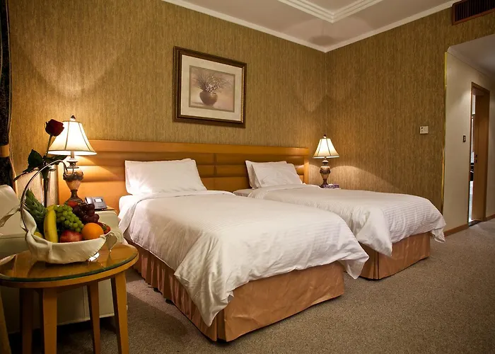 New Park Hotel